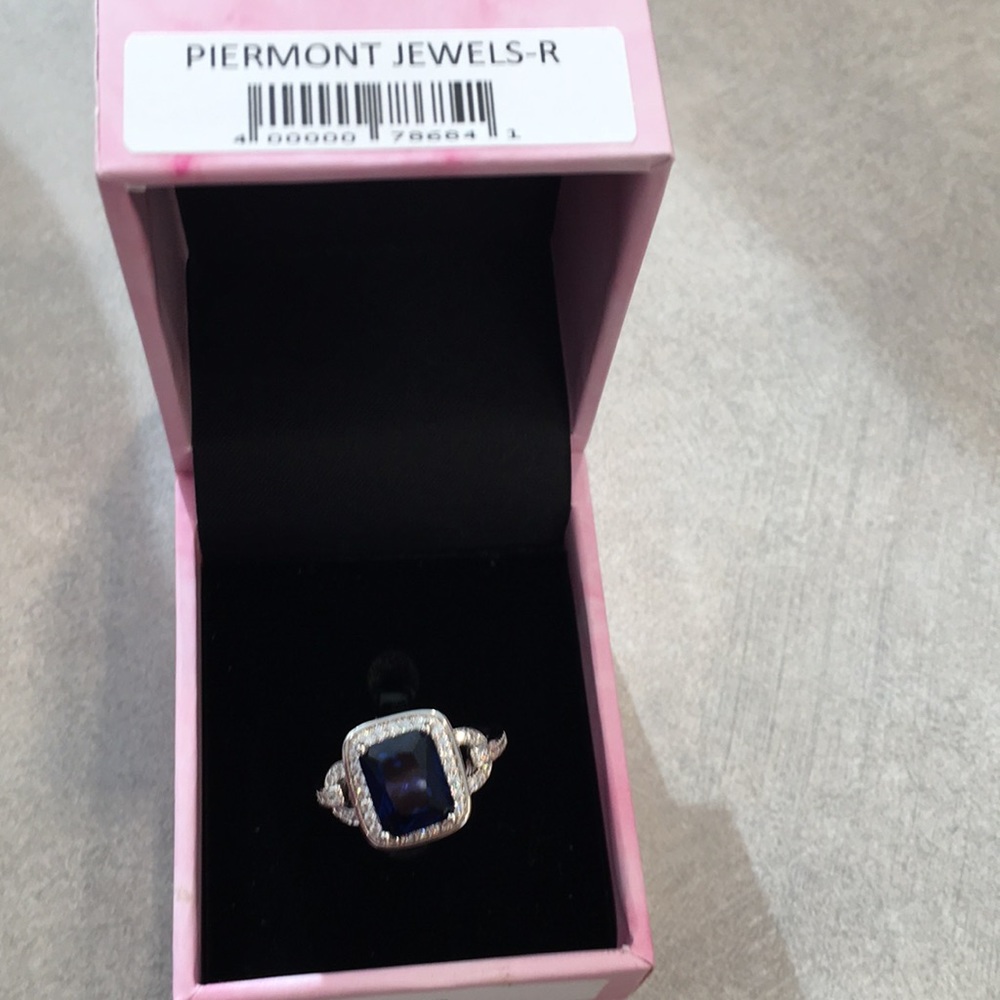 Piermont ring blue diamond